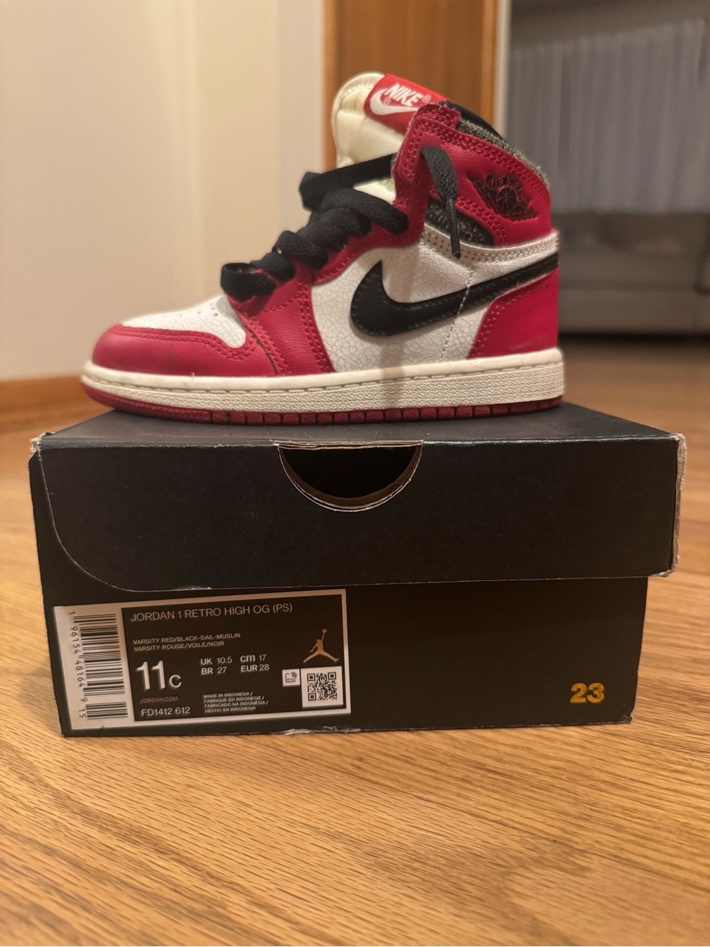 Nike Kids High-Top Sneakers in White, Red & Black